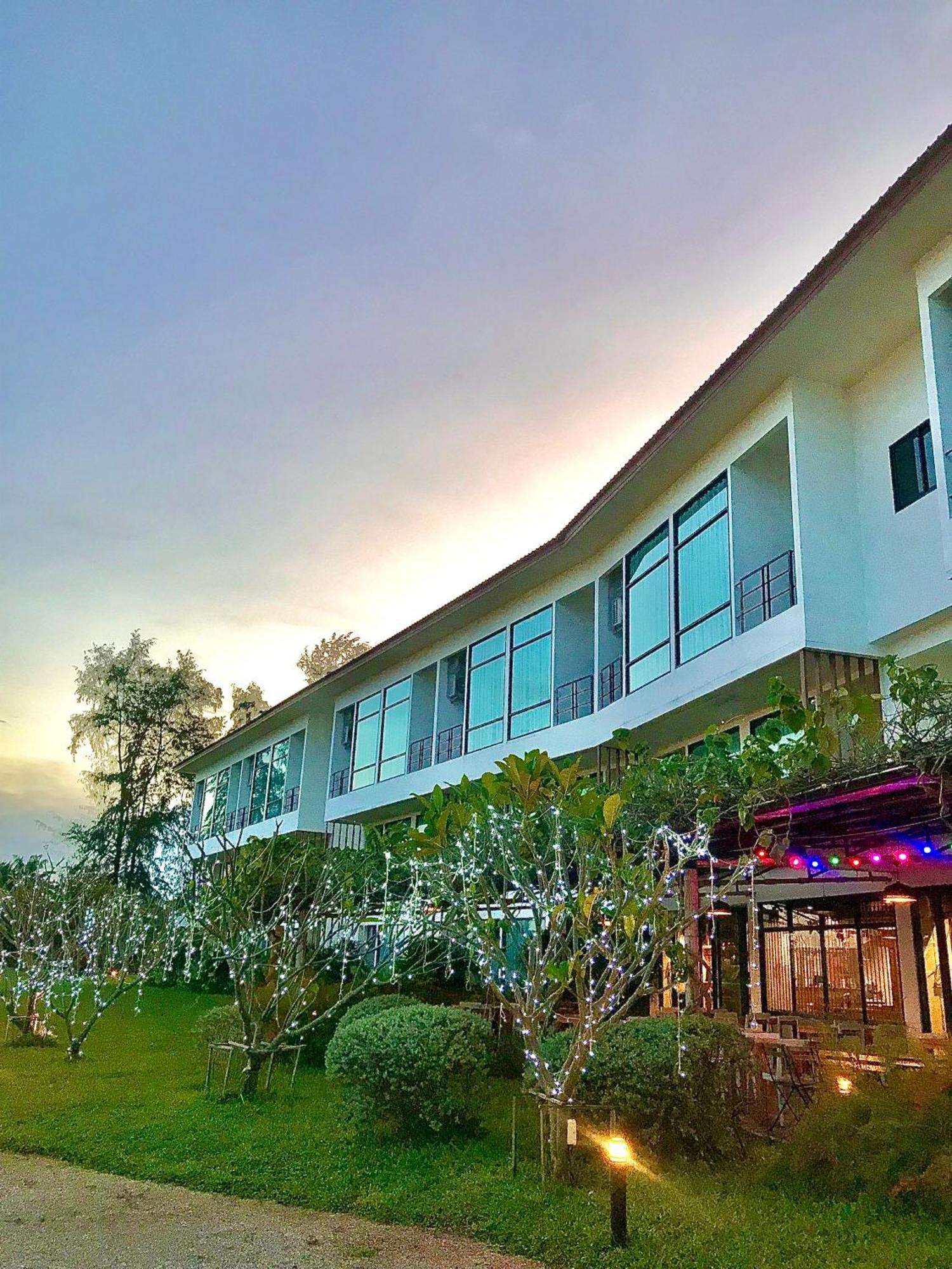 The Beach Resort & Residence - Sha Plus Pathiu Dış mekan fotoğraf